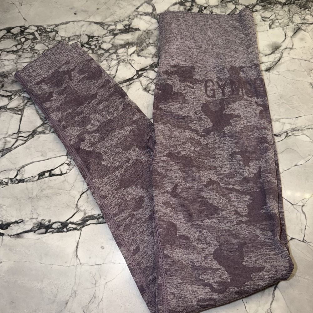 Gymshark Women's XS Purple Camo Seamless Leggings